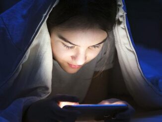 10 Best ways to Break Your Child's Smartphone Addiction